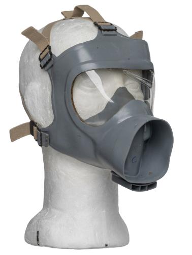 Finnish "Model T" Gas Mask with Plastic Carrying Box, Surplus. 