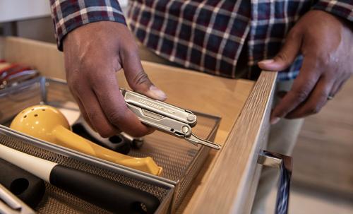 Leatherman Bond Multi-Tool.
