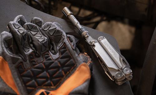 Leatherman Ratchet Driver.