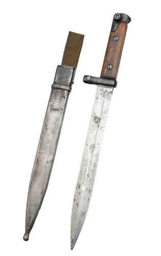 M.1940 Tokarev Bayonet with Sheath and Frog, Good Condition M.1940 Tokarev Bayonet with Sheath and Frog, Good Condition