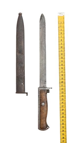 Krag-Jorgensen Bayonet w.o. WaA Insignia, Dented Sheath, Good Condition.