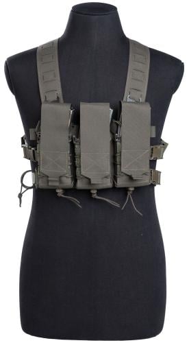 Särmä TST 3X Rifle Mag Placard. Works as a minimalist chest rig with Särmä TST X-harness, which is sold separately.