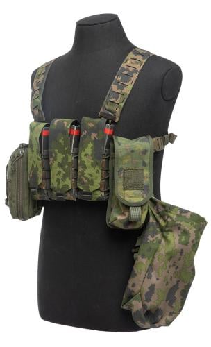 Särmä TST X-Harness. You can build a Chestrig around a Placard-type pouch. Additional pouches on the sides increase width and capacity.