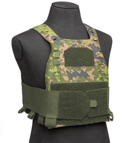 Särmä TST LVPC Plate Carrier w. Elastic Mag Pouch Cummerbund. Prototype in this picture.