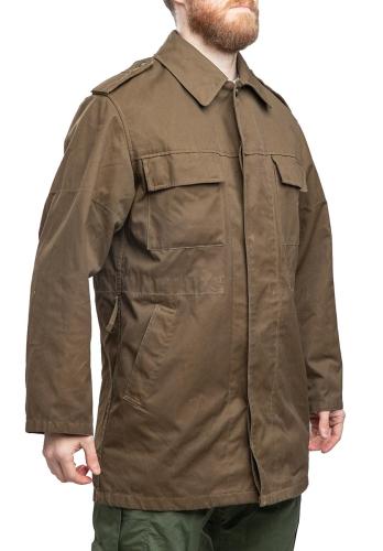 Czech M85 Parka, Without Accessories, Surplus. Because of the cut and the lack of a liner, there's ample space.