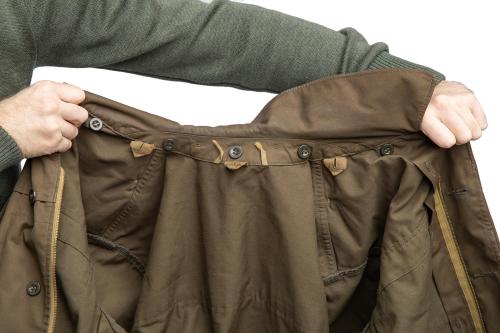 Czech M85 Parka, Without Accessories, Surplus. Attachment points and buttons for a liner.