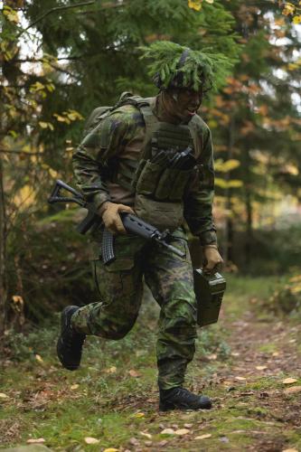 Särmä TST PC18 Plate Carrier w. PALS Cummerbund. 