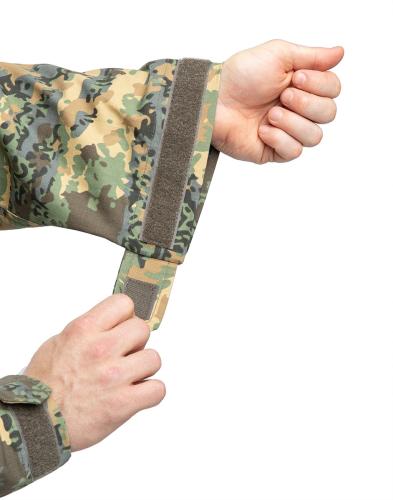 Austrian "Tarnanzug Neu" Combat Jacket, Surplus.