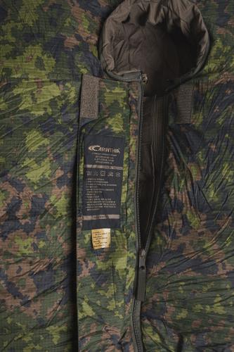 Carinthia Finnish M05 Sleeping Bag, M05 Woodland Camo. The zipper is protected by a storm flap.