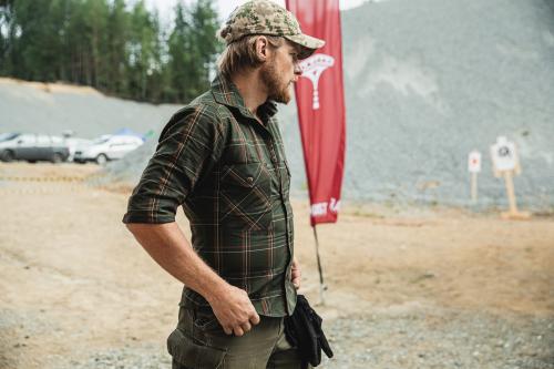 Särmä Light Wool Check Shirt.