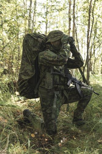 Särmä TST Backpack Rain Cover. Large rain cover on Savotta Jääkäri XL rucksack