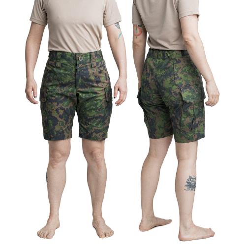 Särmä TST L4 Field Shorts. Model height 170 cm, waist circumference 72 cm, hip circumference 100 cm. Wearing size Small.