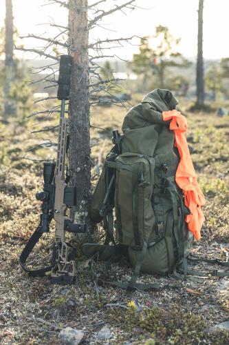 Savotta Jääkäri XL rucksack. Jääkäri XL with Savotta 8L Side Pouches