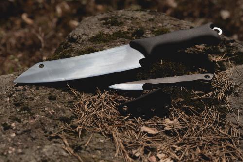 Terävä Tiny Knife, Carbon Steel. Terävä Tiny and stainless steel Skrama Chef's Knife.