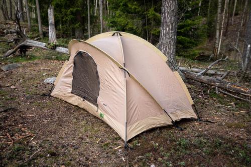 USMC Combat Tent, Woodland, Surplus. 