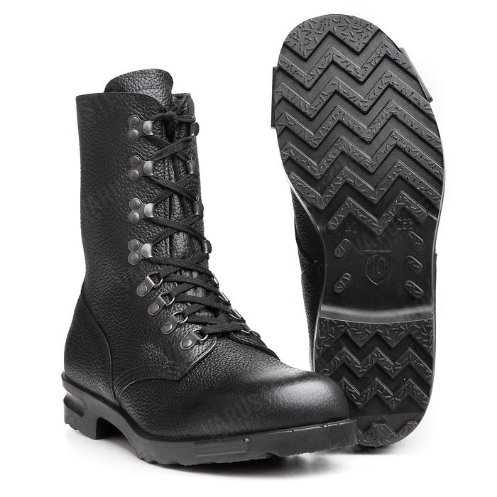 are combat boots good for hiking